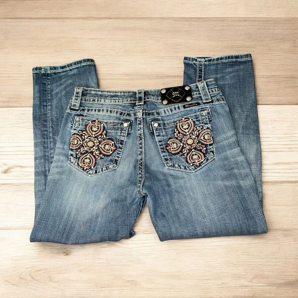 Miss Me 29 Embellished Embroidered Boyfriend Distressed Capri Jeans JB5778P